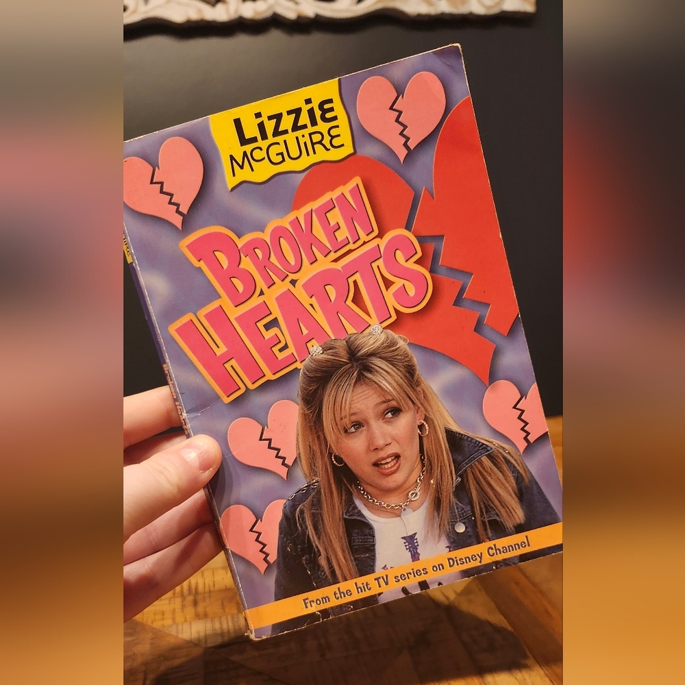 Livre Y2K Lizzie Mcguire 2003 " broken hearts"